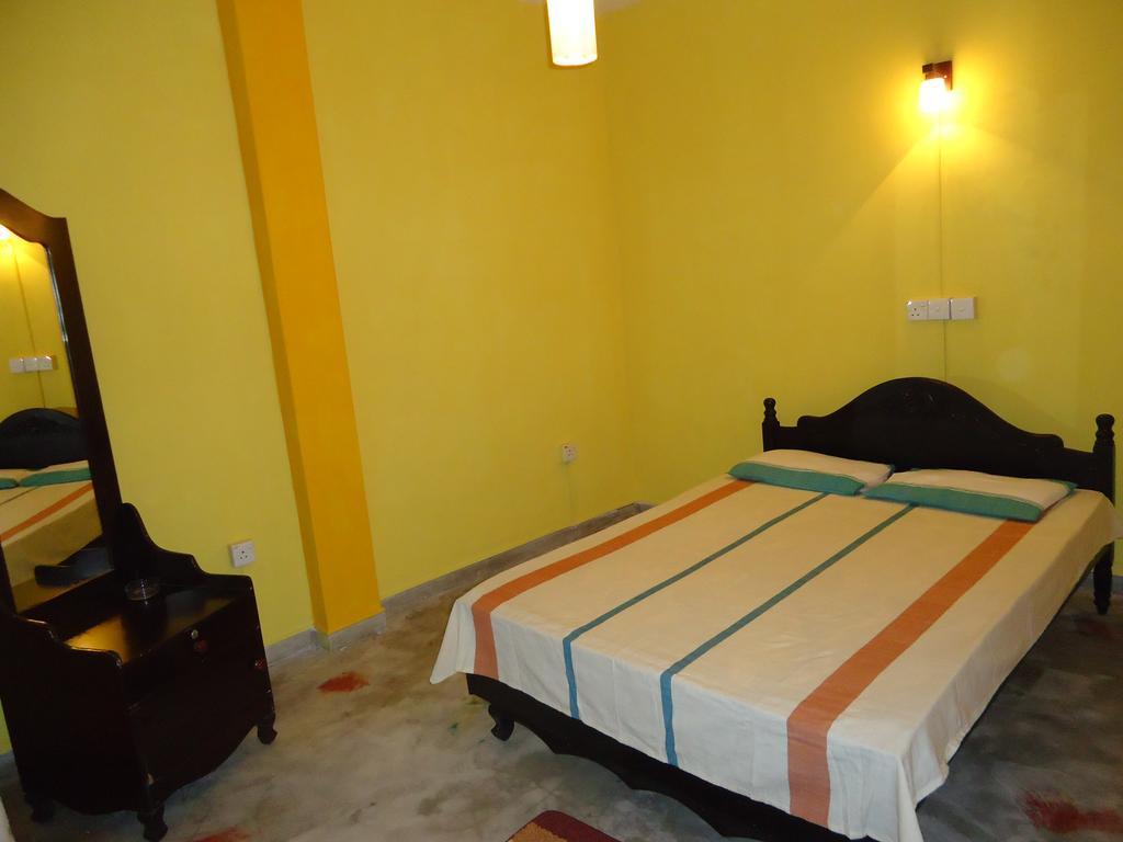 Candy Home Kandy Exterior foto